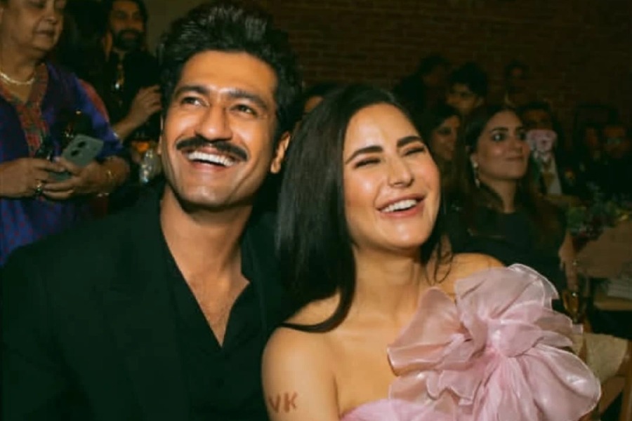 Bollywood’s New Favorite Couple Spreads